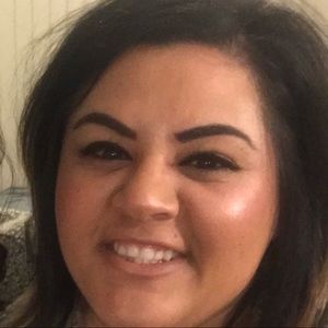 Meet your Posher, Myra